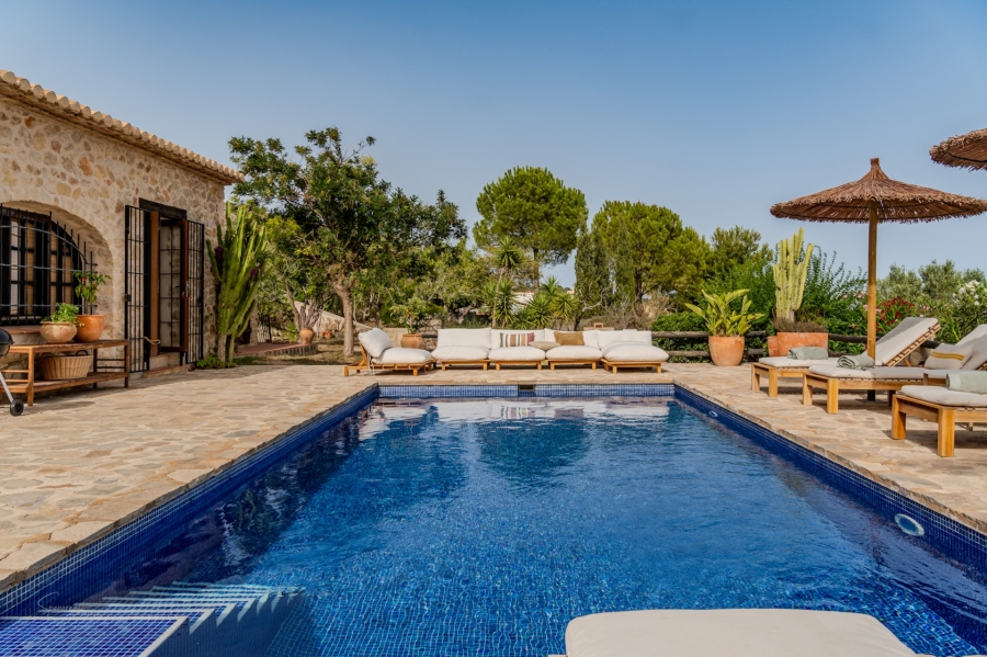 Locatie 2000 - Finca Costa Blanca 